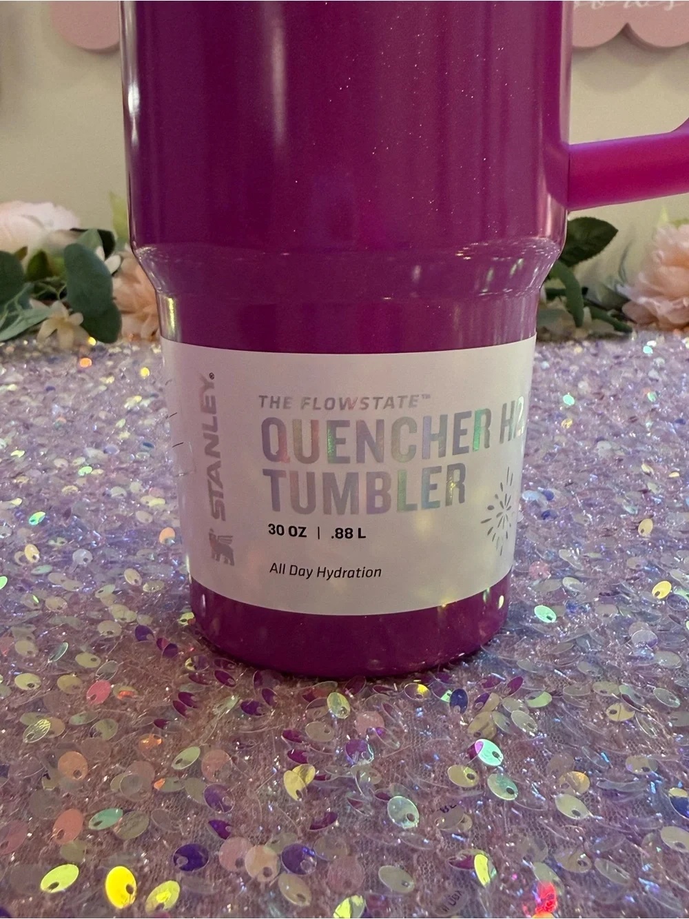 NWT Stanley 30oz Quencher H2.0 Tumbler in ‘Punch Shimmer’